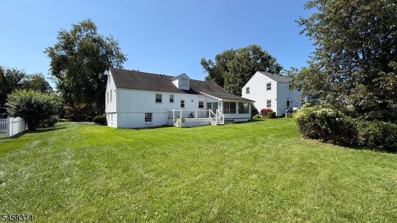 88 Meadowbrook Rd Property Photo 22