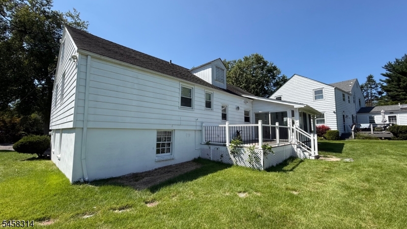 88 Meadowbrook Rd Property Photo 23