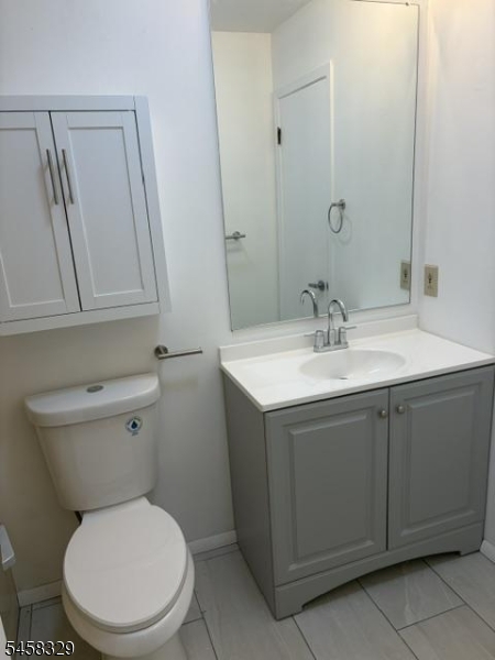 21140 Westview Property Photo 7