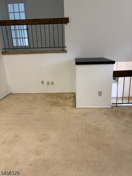 21140 Westview Property Photo 9