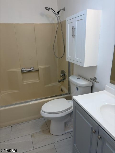 21140 Westview Property Photo 16
