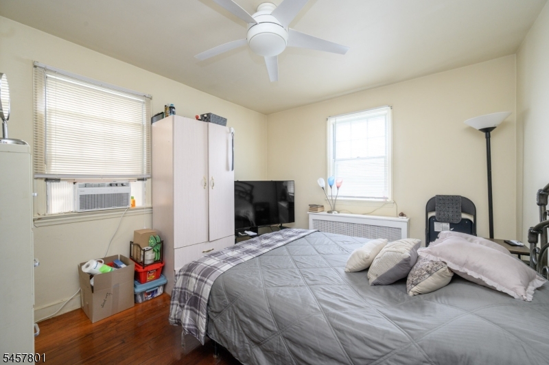 25 Broad Ter Property Photo 14