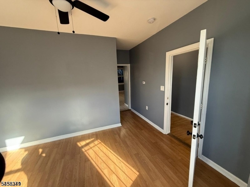 20 Montrose Ter Property Photo 2