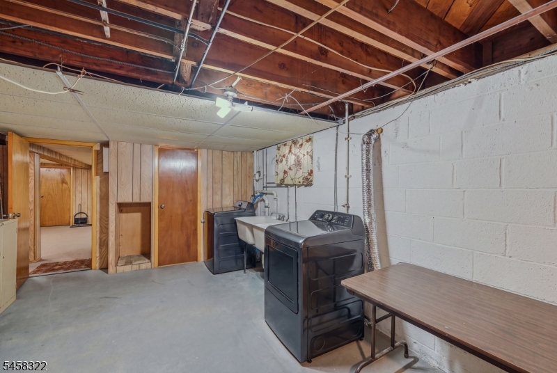 59 Huron Ave Property Photo 40