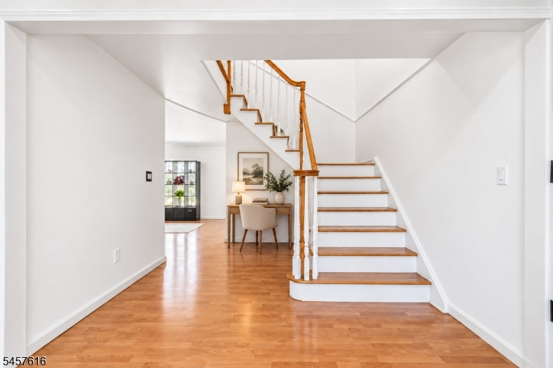 24 Park Ave Property Photo 20