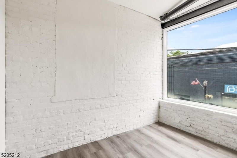 7 Moran Street B Property Photo 20
