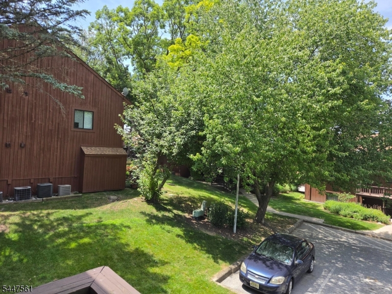 1 Sugar Loaf Ct Unit 2 2 Property Photo 10