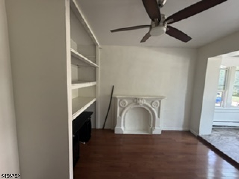 192 Avenue B Property Photo 2