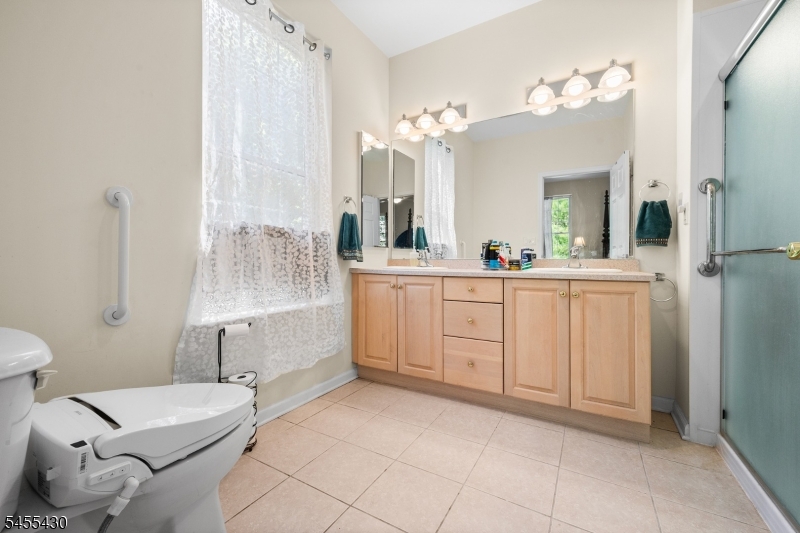 6001 Brookfield Glen Dr 01 Property Photo 14