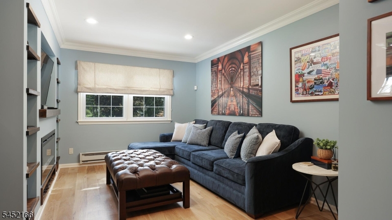 97 Kempshall Terrace Property Photo 14
