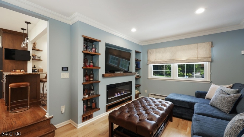 97 Kempshall Terrace Property Photo 15