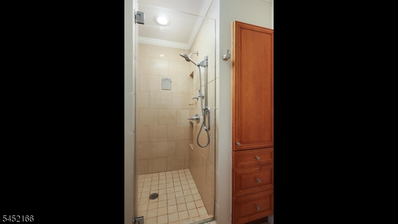 97 Kempshall Terrace Property Photo 24