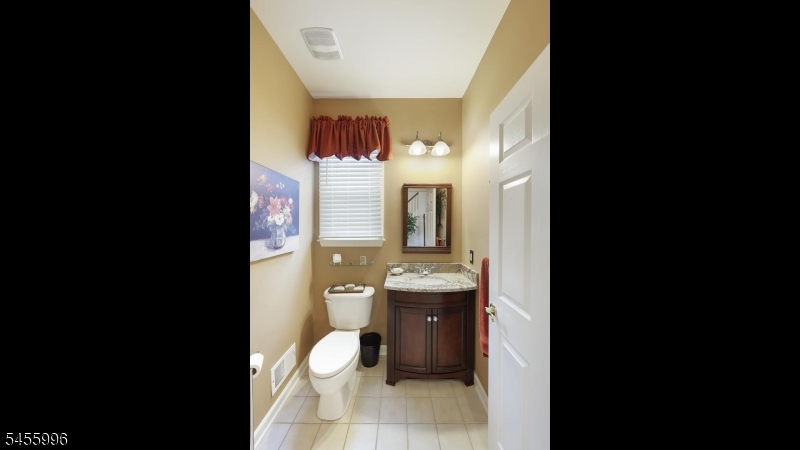 5 Constitution Way Property Photo 7