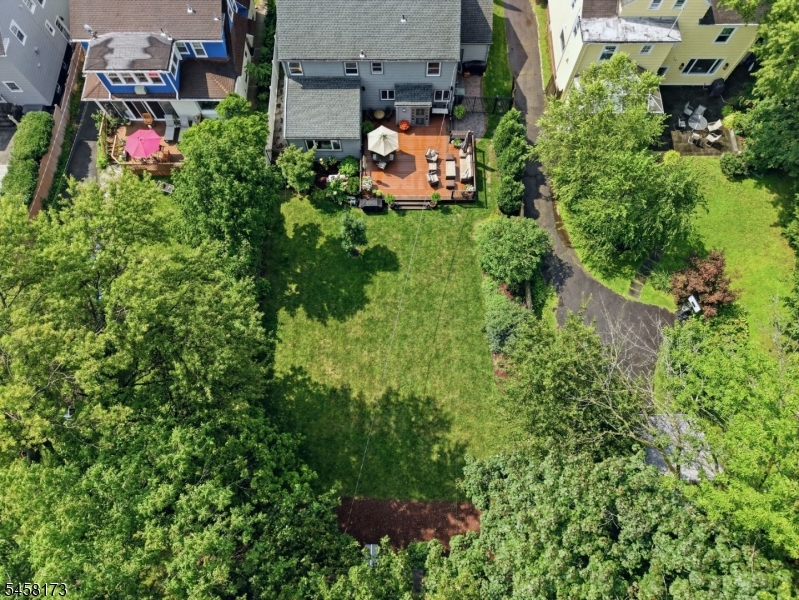363 Irving Ave Property Photo 49