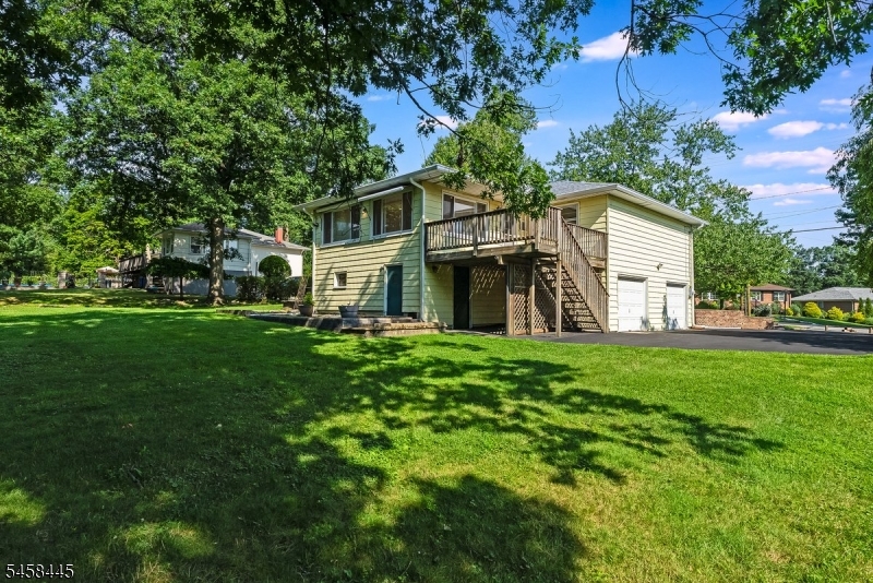 20 Manger Rd Property Photo 13
