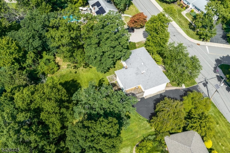 20 Manger Rd Property Photo 18