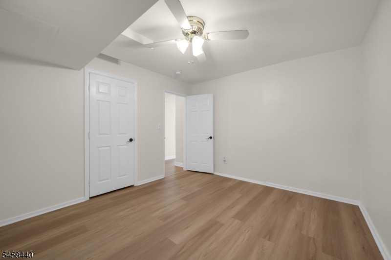 130 Orient Way Cc Cc Property Photo 16
