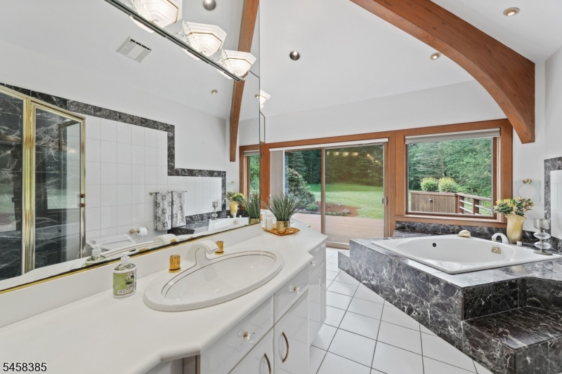 51 Hoagland Rd Property Photo 16