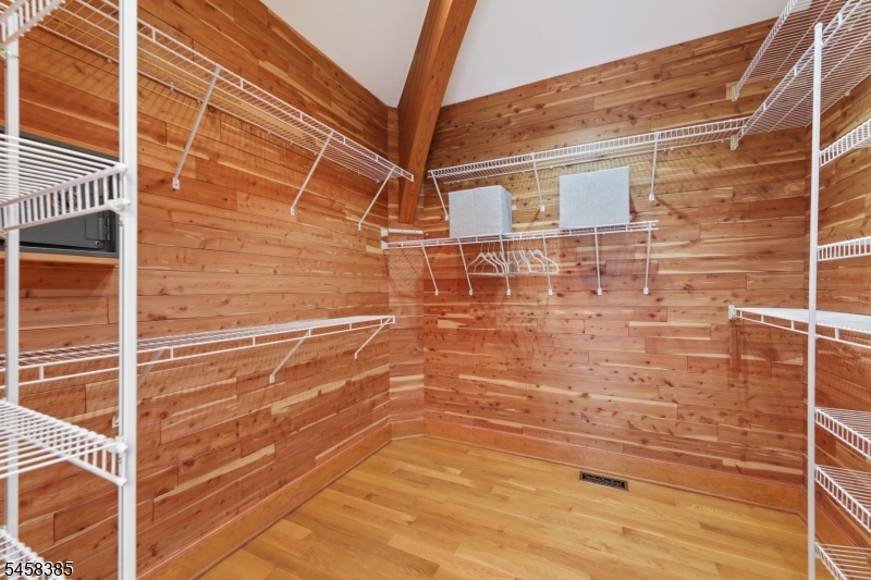 51 Hoagland Rd Property Photo 18