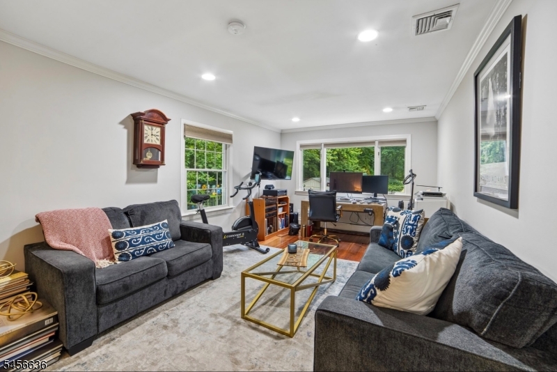 5 W William St Property Photo 18