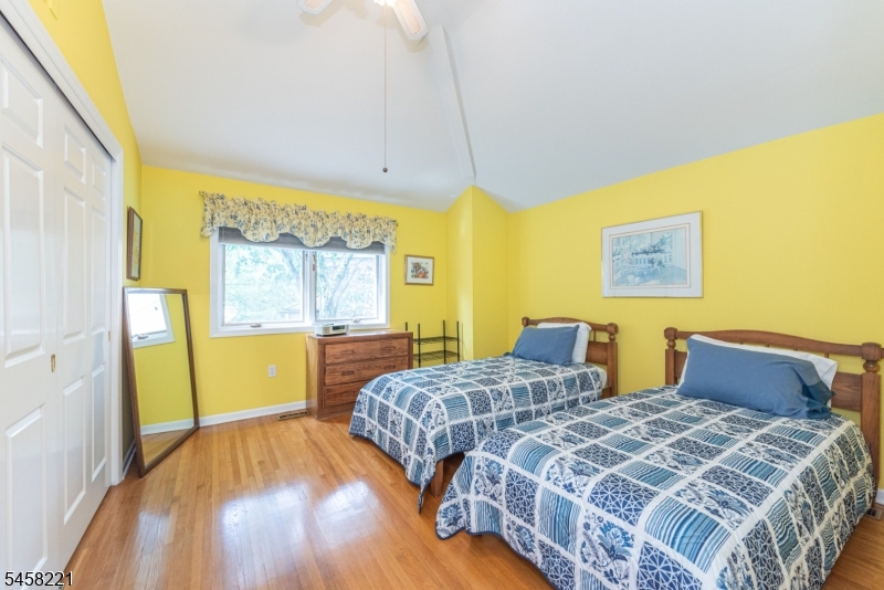 45 Stonegate Dr Property Photo 18