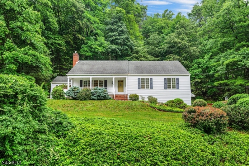 50 Rockledge Rd Property Photo 3