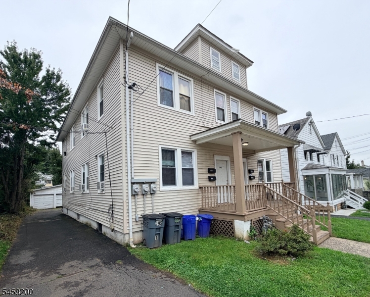 293 Ohio St Property Photo 2