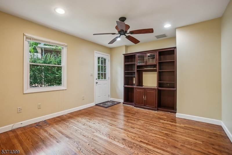 120 Silver Spring Rd Property Photo 20