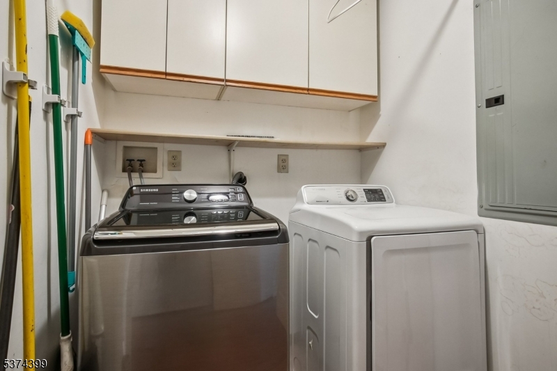 120 Silver Spring Rd Property Photo 23
