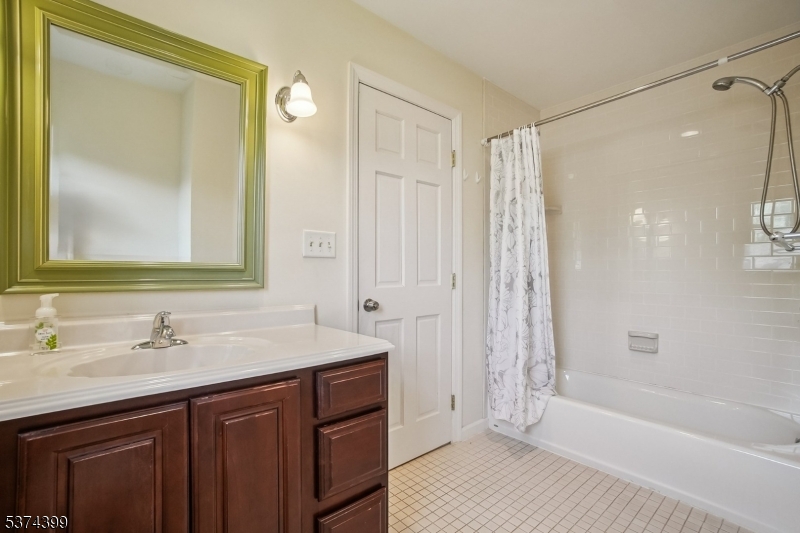 120 Silver Spring Rd Property Photo 28