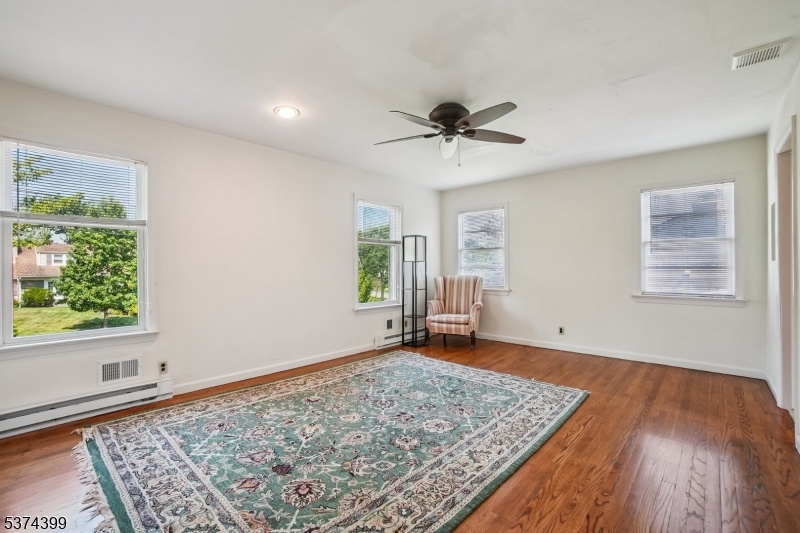 120 Silver Spring Rd Property Photo 29