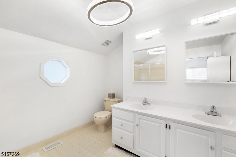 11 Ashley Court Property Photo 15