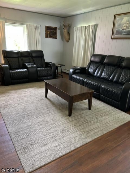62 Walnut St Property Photo 5