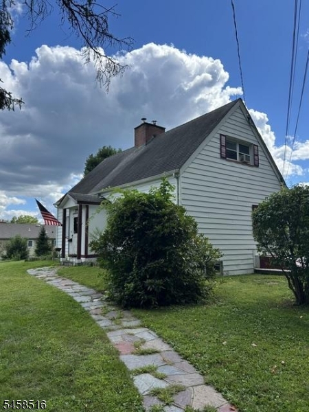 62 Walnut St Property Photo 19