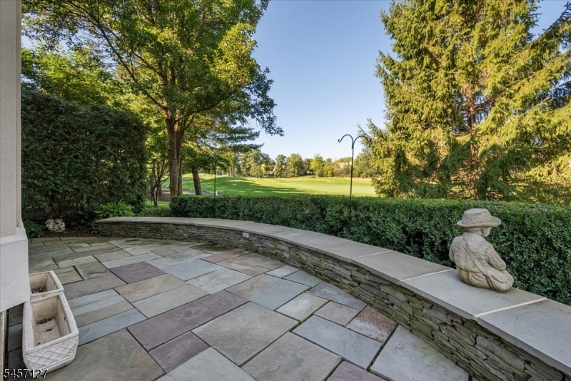 24 Benedict Cres Property Photo 12