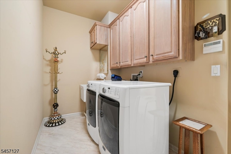 24 Benedict Cres Property Photo 16