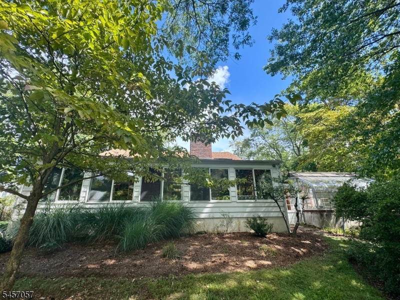 5 Oakura Ln Property Photo 5
