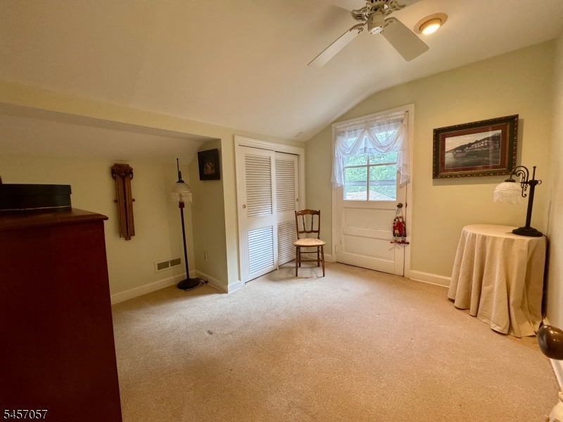 5 Oakura Ln Property Photo 34