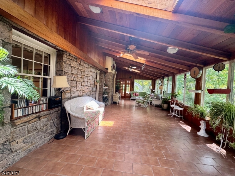 5 Oakura Ln Property Photo 41