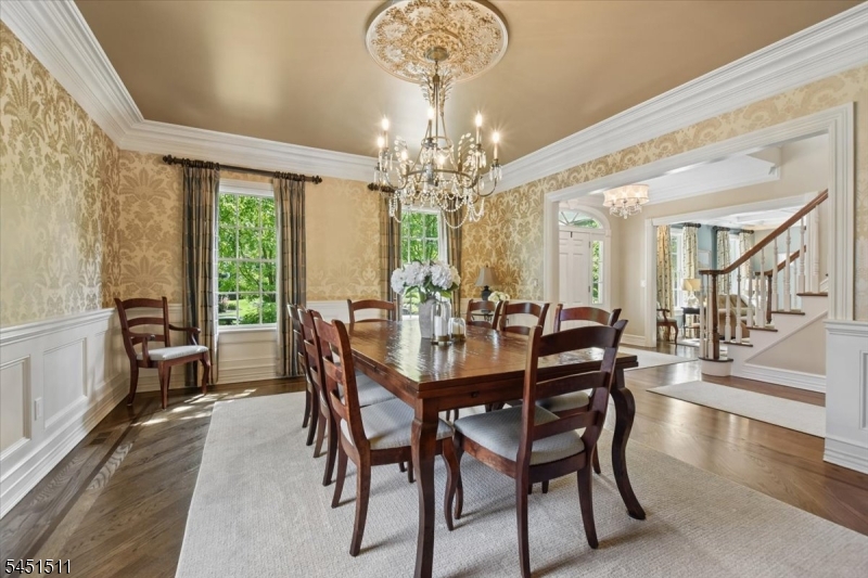 16 Sinclair Ter Property Photo 8