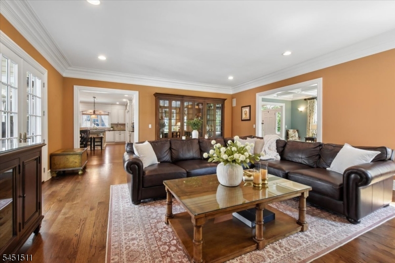 16 Sinclair Ter Property Photo 17