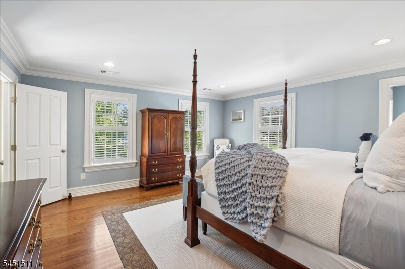 16 Sinclair Ter Property Photo 22