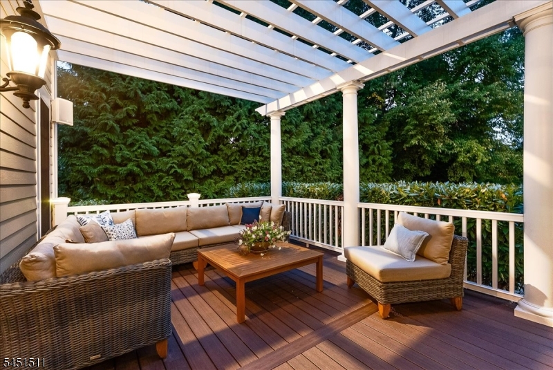 16 Sinclair Ter Property Photo 45