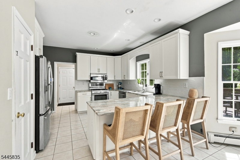 19 Woodfield Rd Property Photo 5