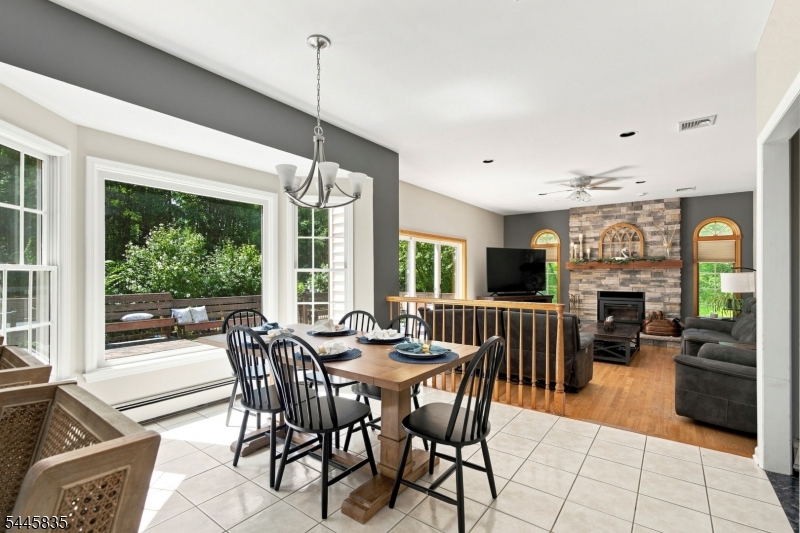 19 Woodfield Rd Property Photo 6