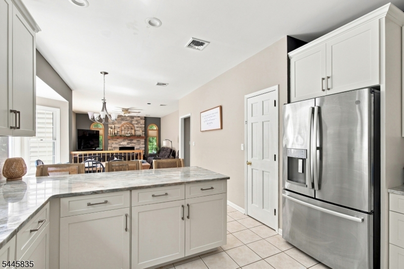 19 Woodfield Rd Property Photo 10