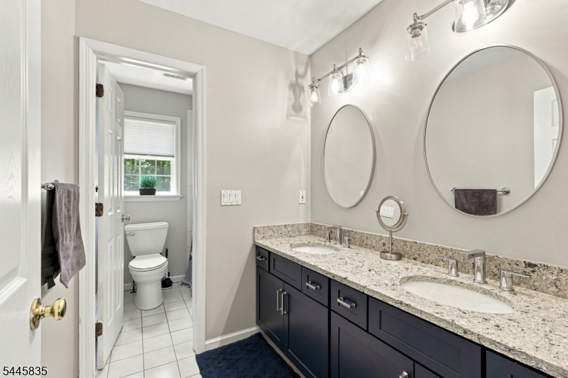 19 Woodfield Rd Property Photo 12