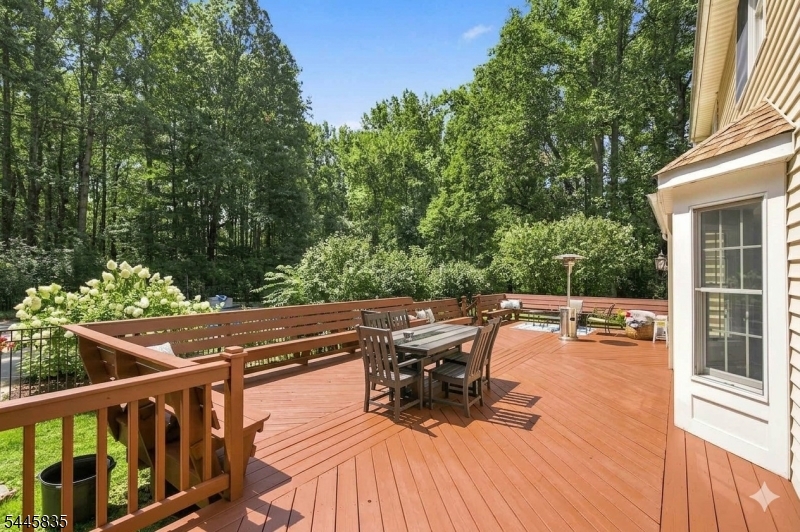 19 Woodfield Rd Property Photo 21