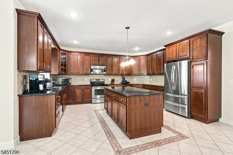 20 Eagles Nest Rd Property Photo 9