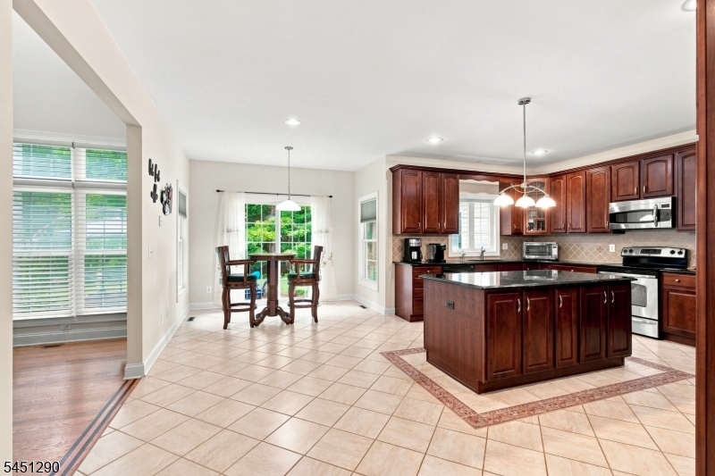 20 Eagles Nest Rd Property Photo 11